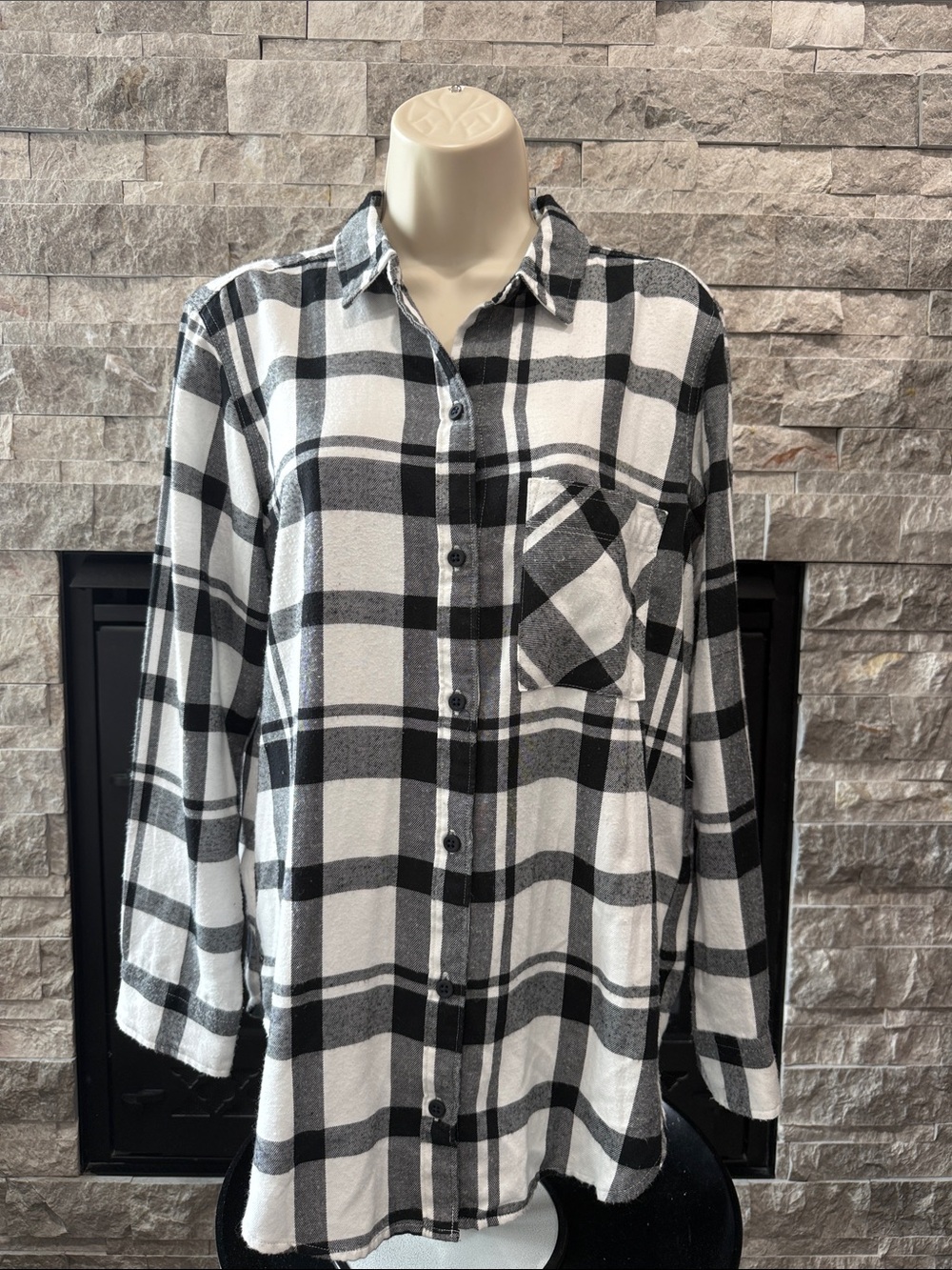 Abercrombie & Fitch Black and White Plaid Women's Shirt